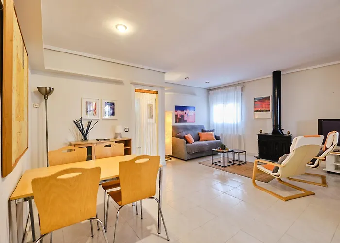 Penthouse Inlakesh