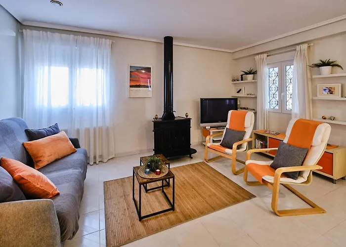 Penthouse Inlakesh Apartment